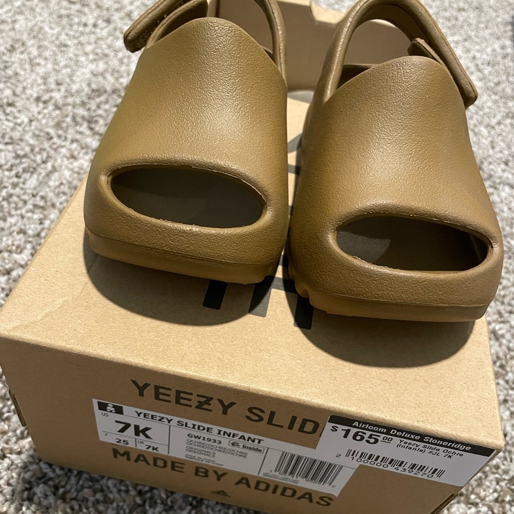 Infant Yeezy Slides
